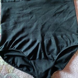 SHAPERMINT HI WAISTED BREIF XXXXL. BLACK